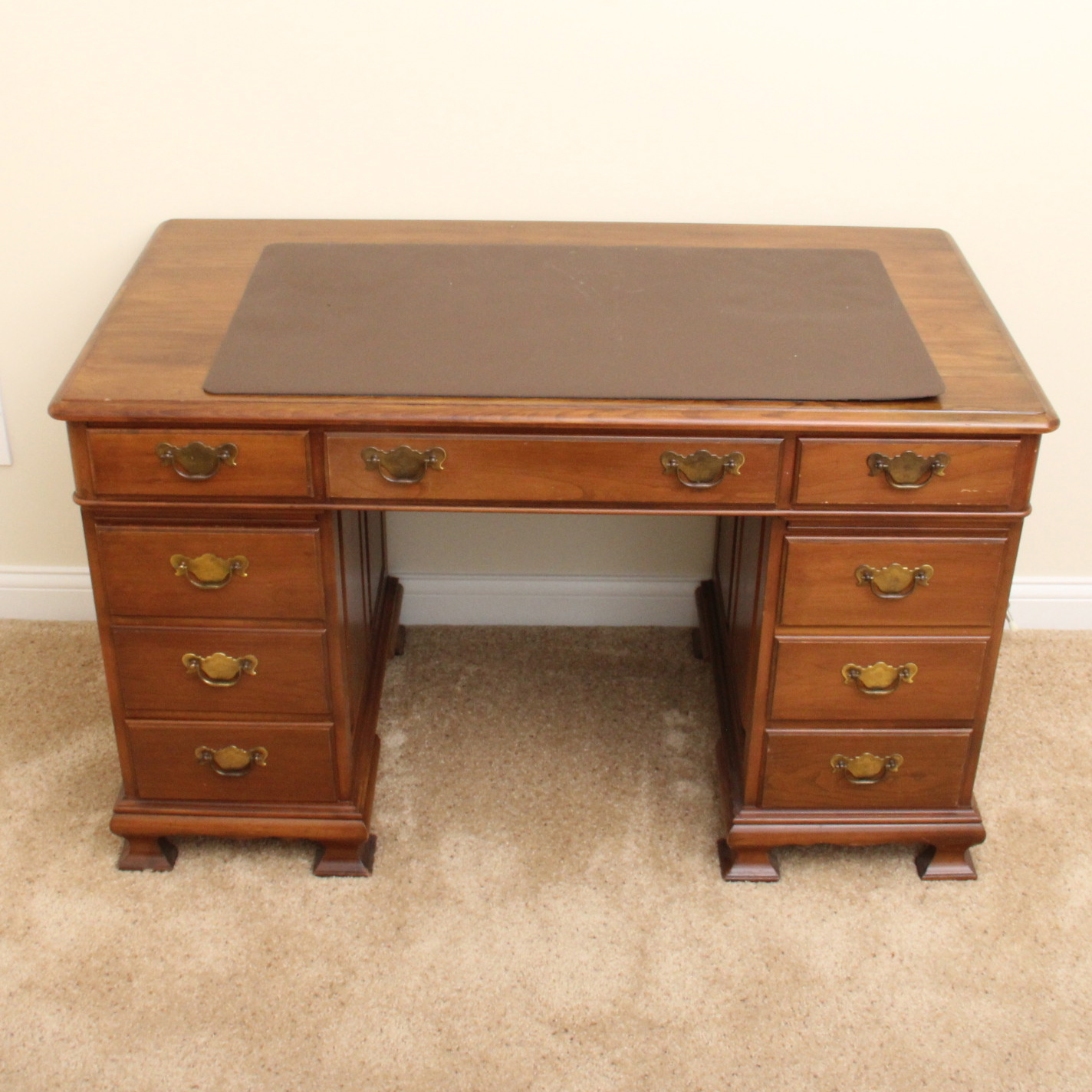 Vintage Pennsylvania House Desk Ebth