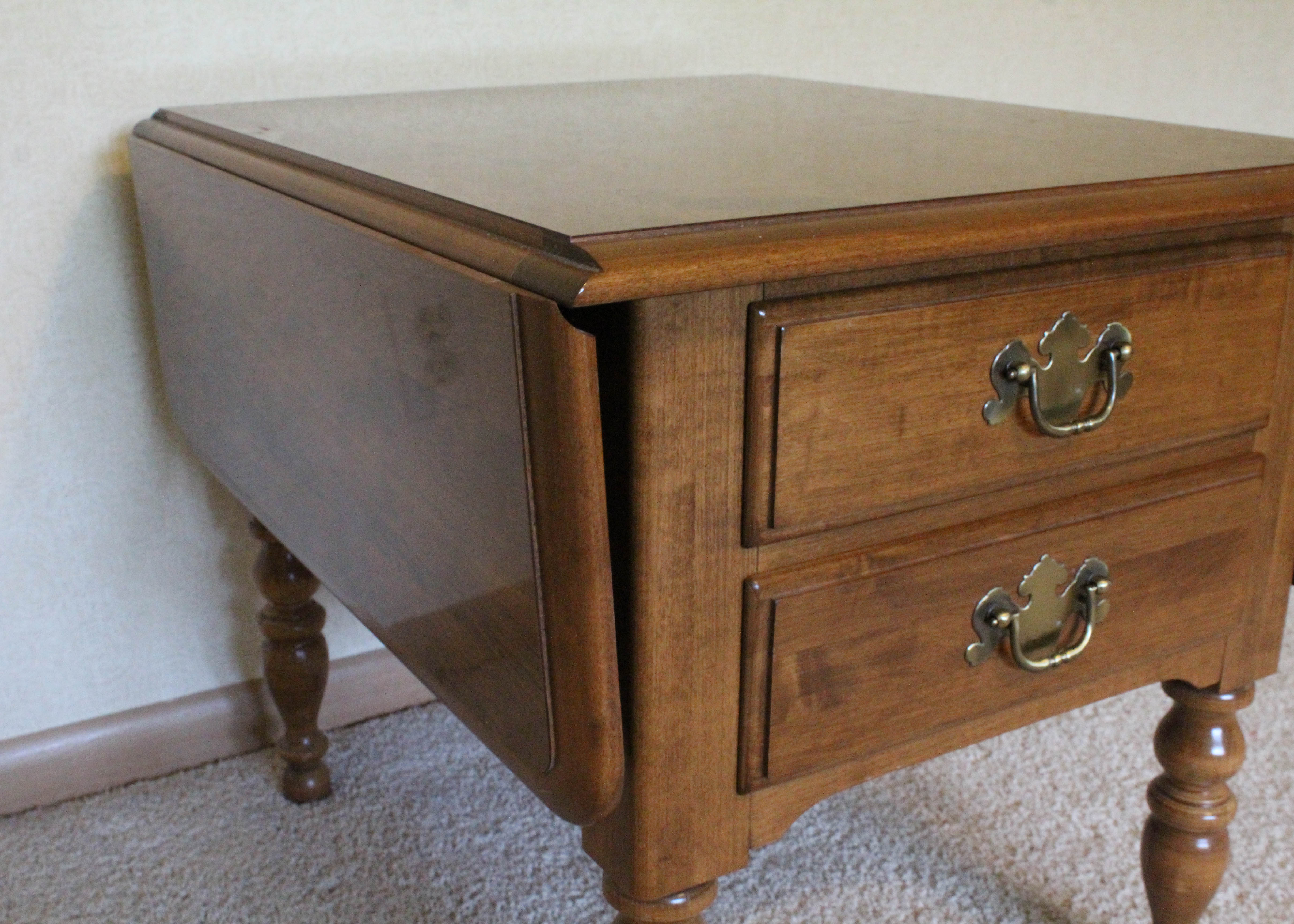 Ethan Allen Drop Leaf Side Table EBTH