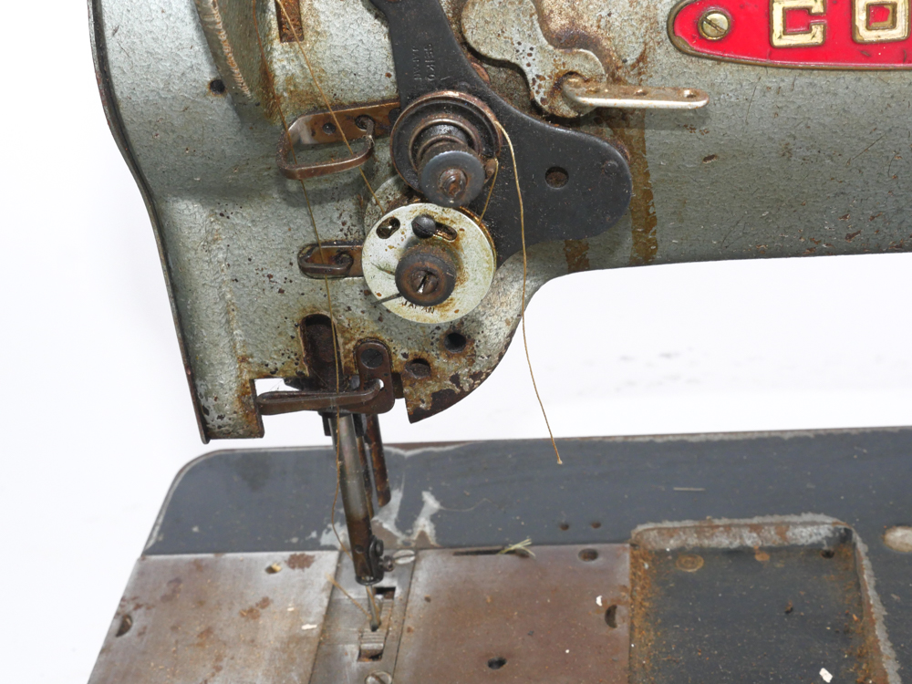 Consew 225 Industrial Sewing Machine EBTH