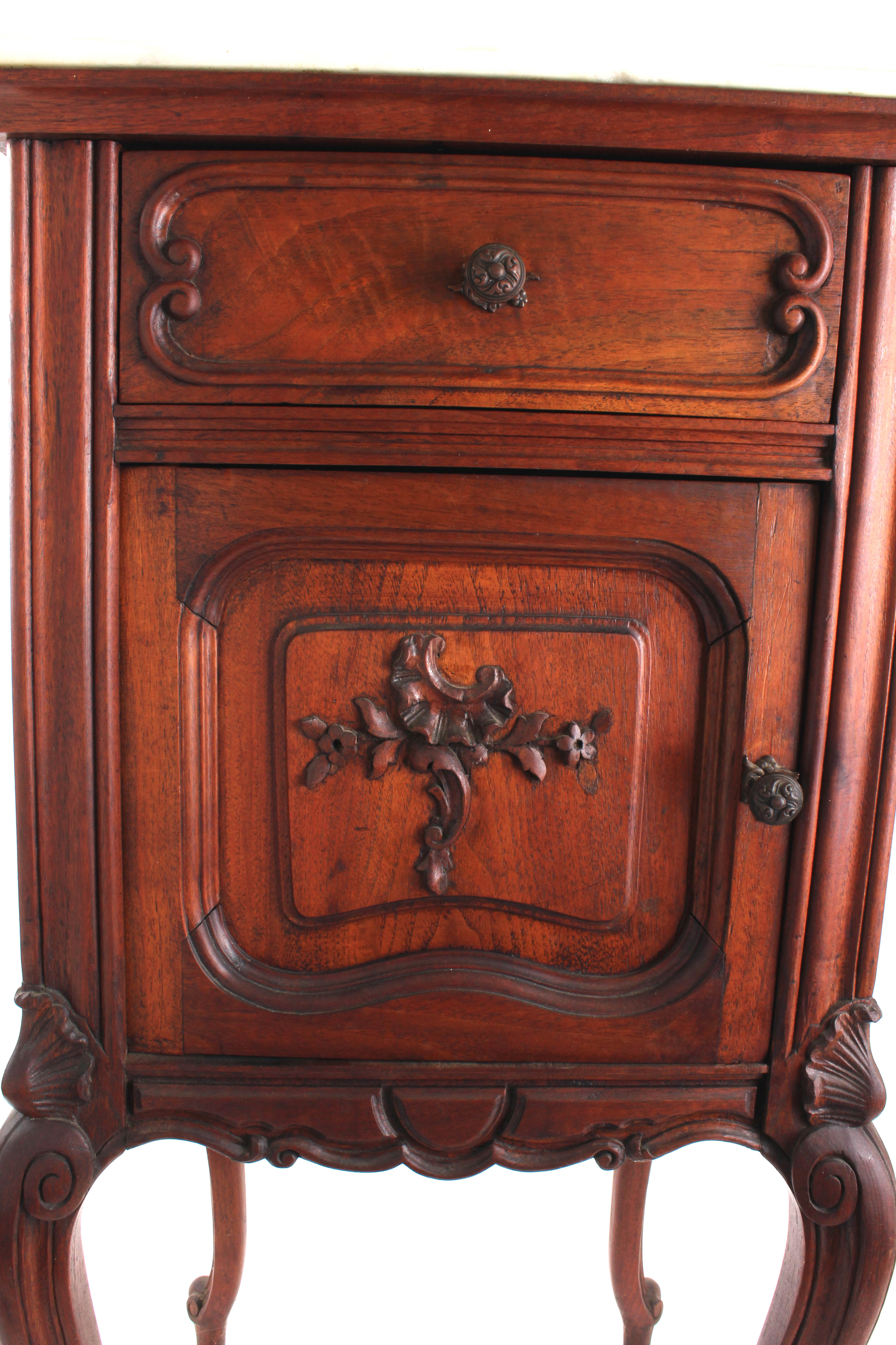 Antique French Style Wash Chamber Pot Stand EBTH