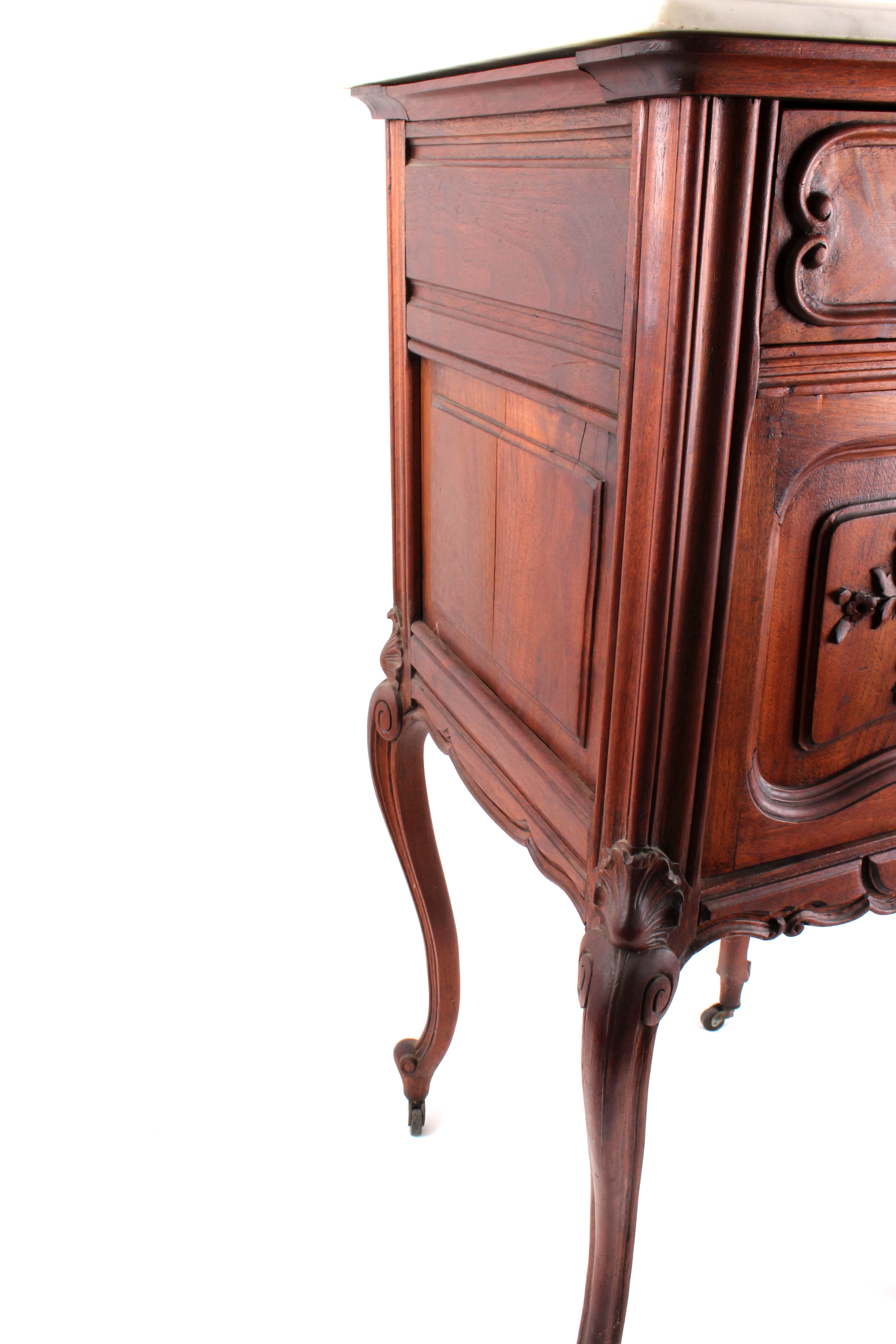 Antique French Style Wash Chamber Pot Stand EBTH