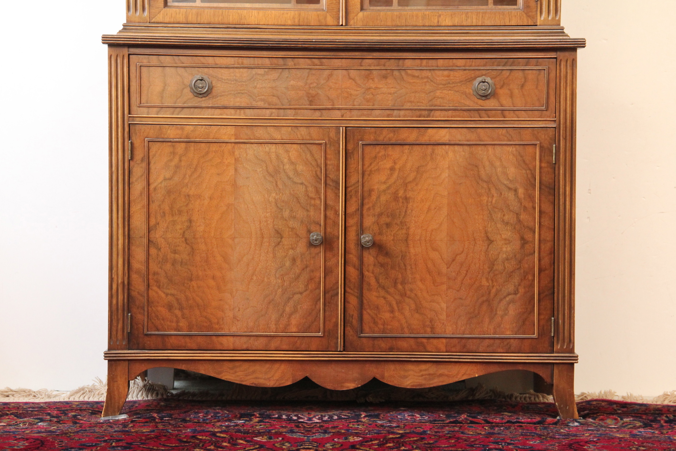 Vintage Hepplewhite Style Burl Wood Veneer China EBTH