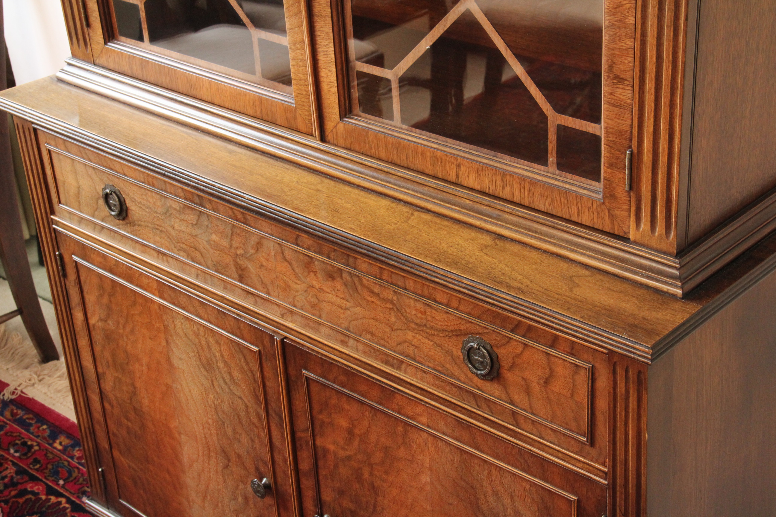 Vintage Hepplewhite Style Burl Wood Veneer China EBTH