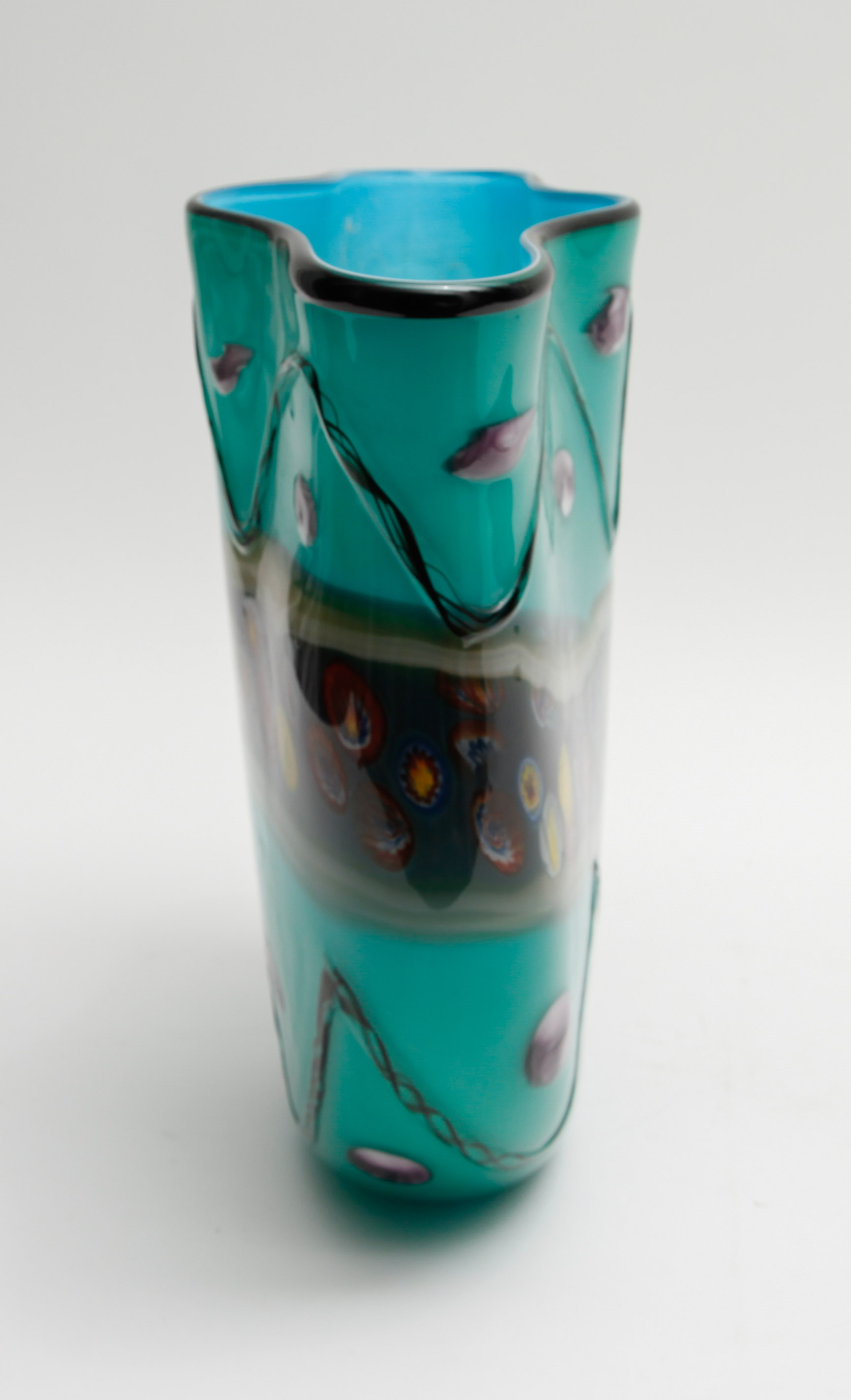 Hand Blown Artisan Vase EBTH