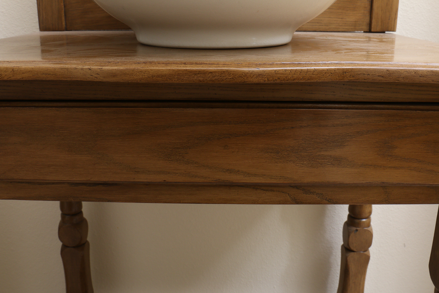 Antique Oak Wash Stand With Ceramic Basin | EBTH