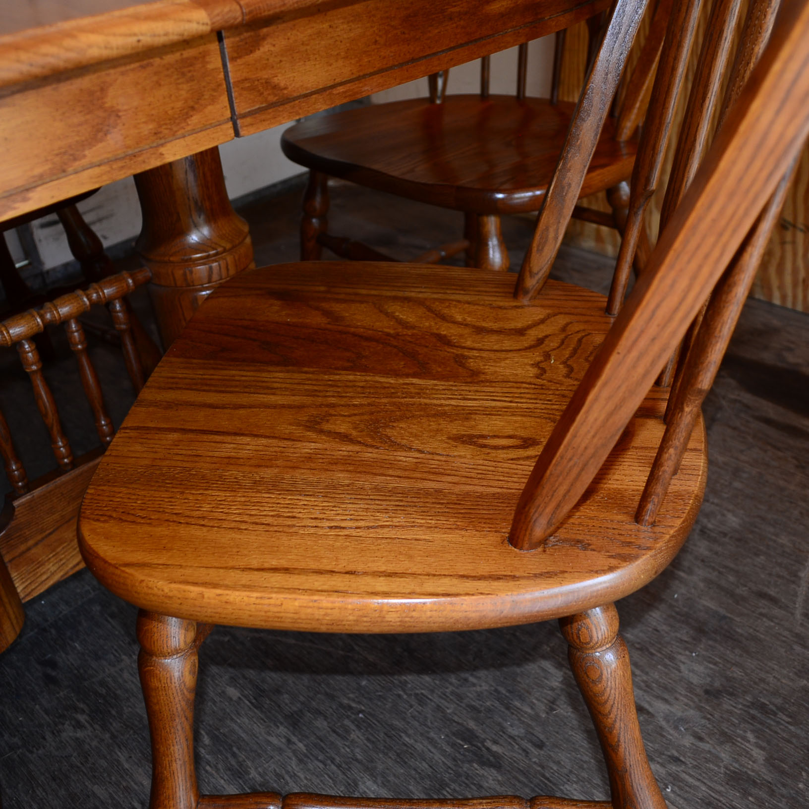 Tell City Oak Dining Table and Dining Chairs EBTH