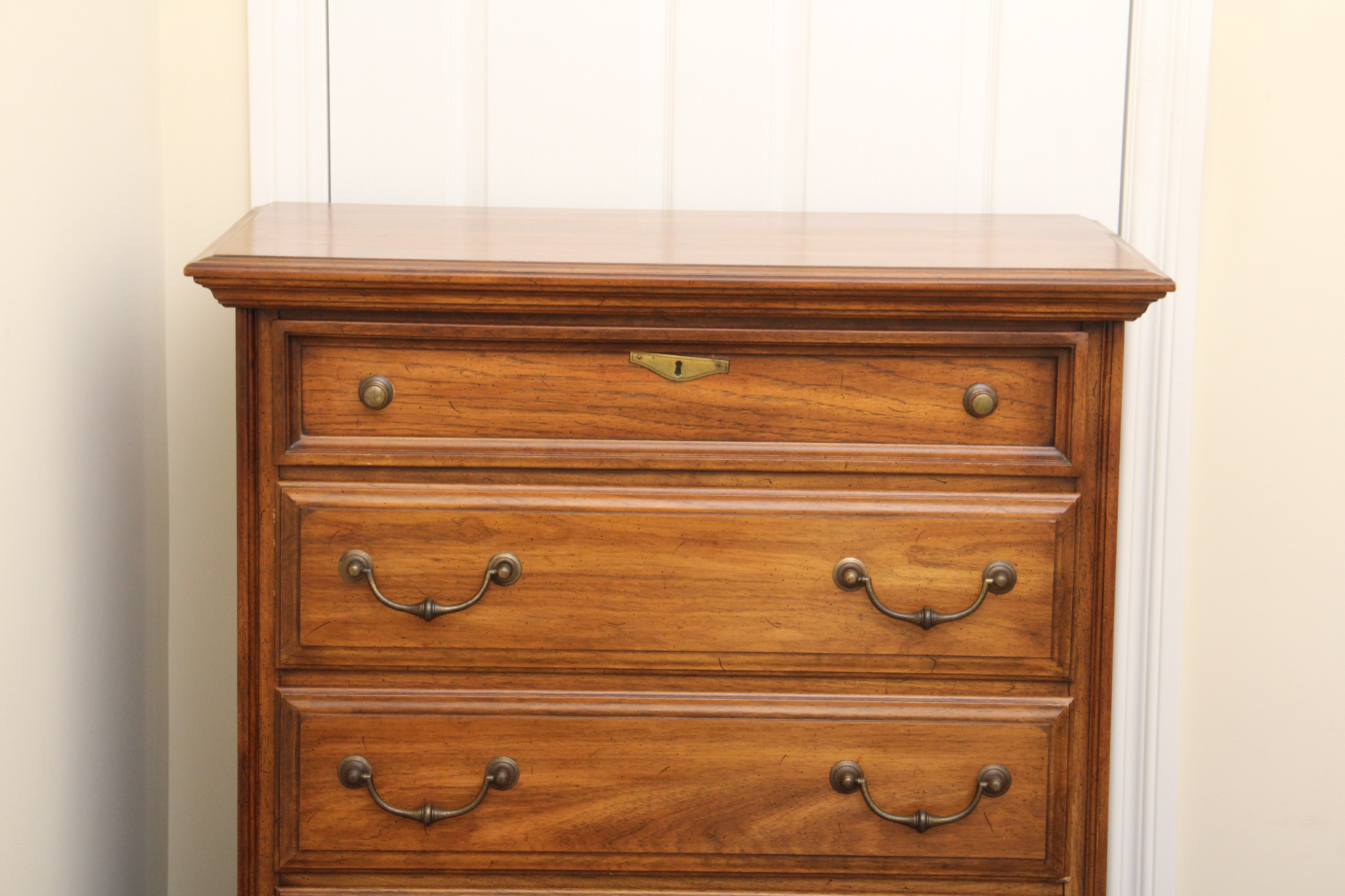 Willett Chest of Drawers EBTH
