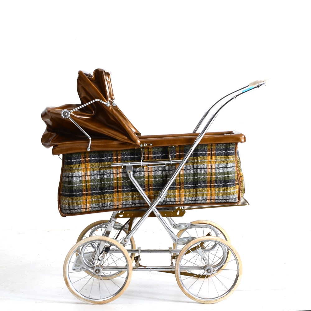 hedstrom baby carriage