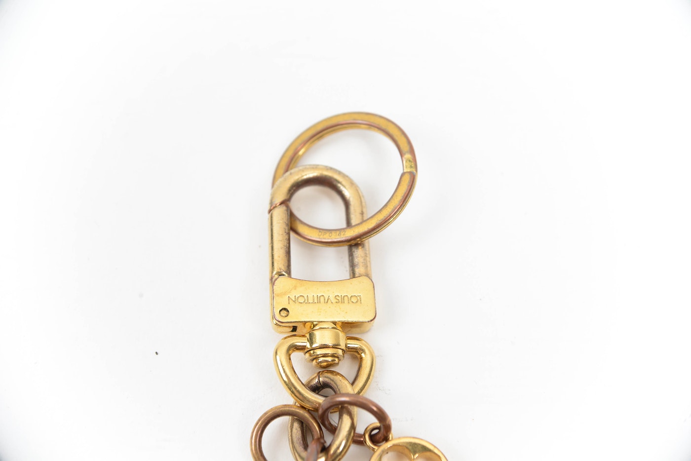 Louis Vuitton Hotel Keychain 101 Champs-Elysees Paris in Gold Tones | EBTH
