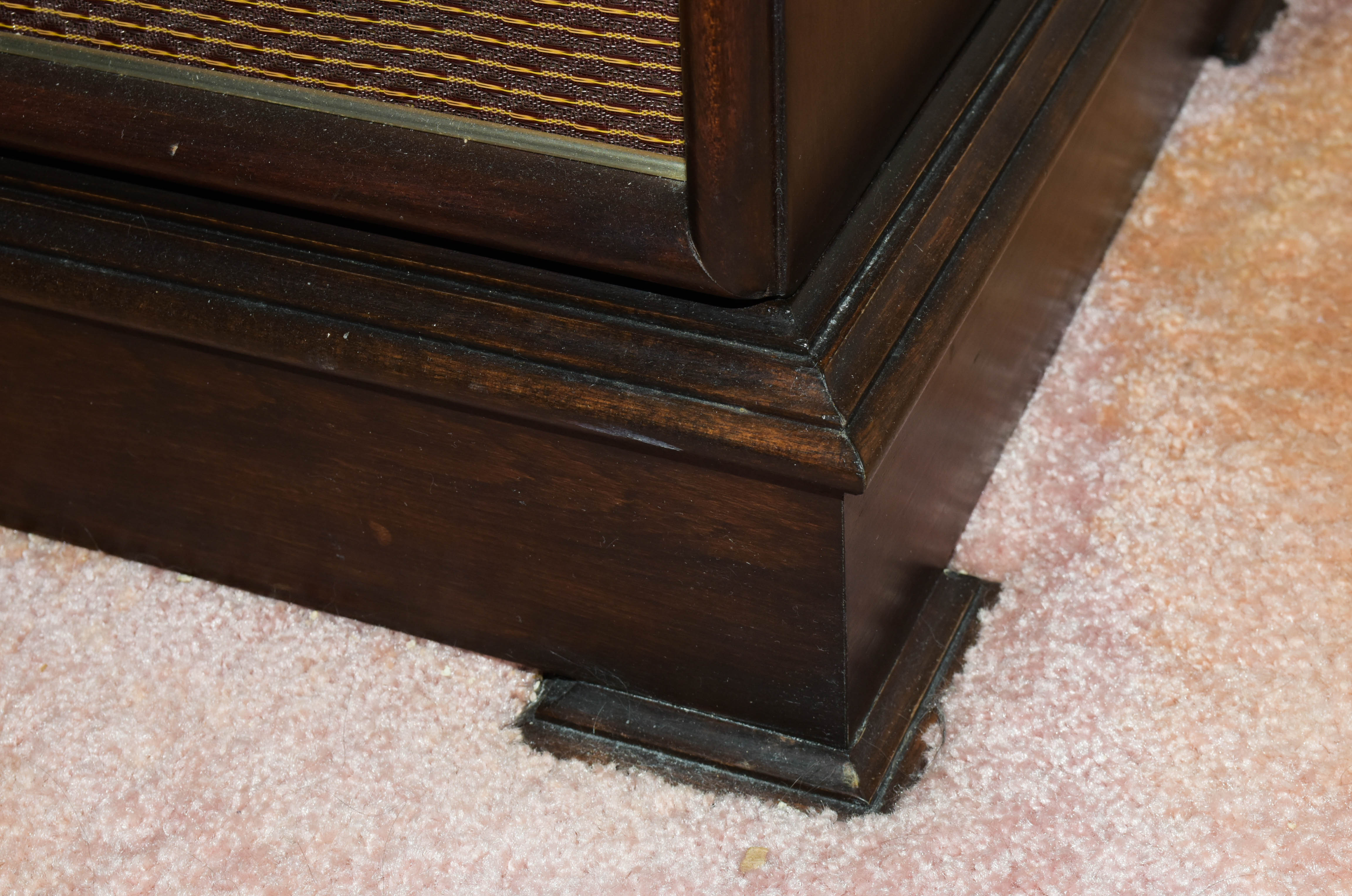 Pair of Mid-Century Magnavox Stereo Cabinets | EBTH