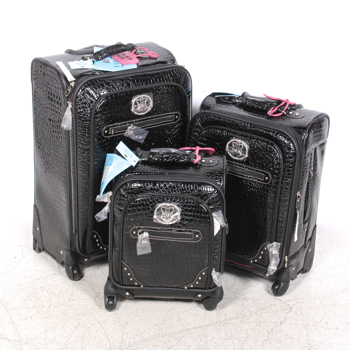 Tags Kathy Van Zeeland Luggage Set 