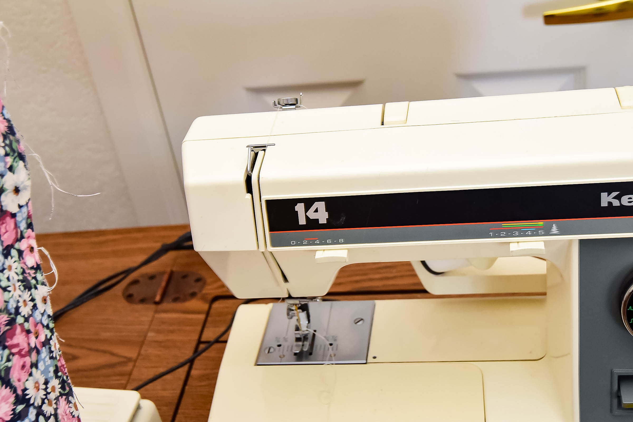 Kenmore Sewing Machine, and Fabric EBTH
