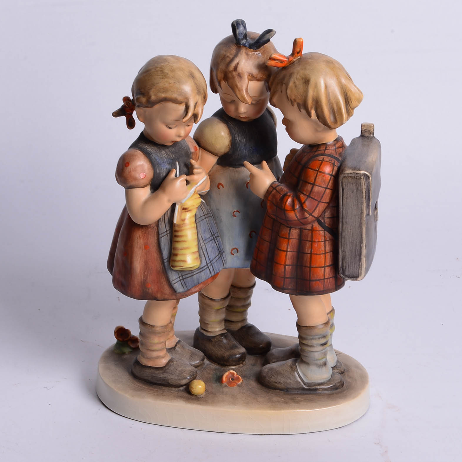 Large Goebel Hummel "School Girls " Figurine 177 TMK2 EBTH