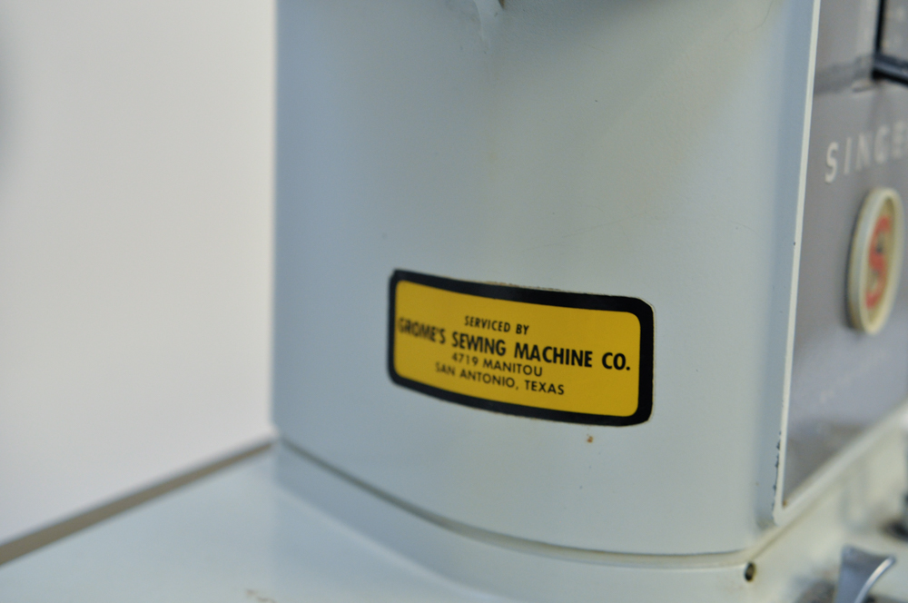 Singer Model 600 Sewing Machine EBTH