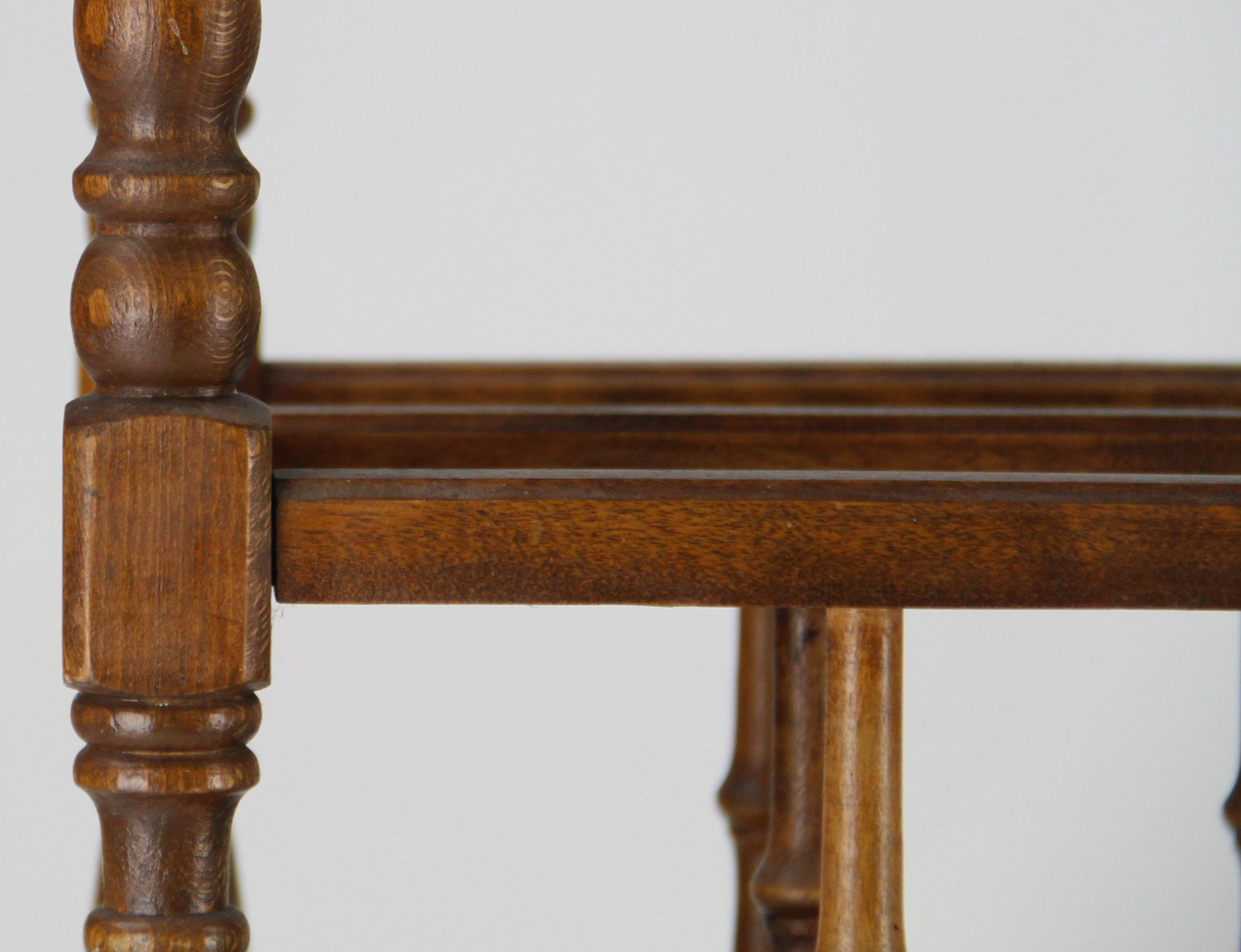 Oak End Table Magazine Rack Combo EBTH