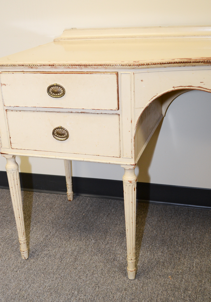 W & J Sloane Vanity with Mirror EBTH