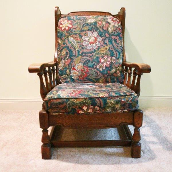 Wood Framed Chair With Cushions Ebth