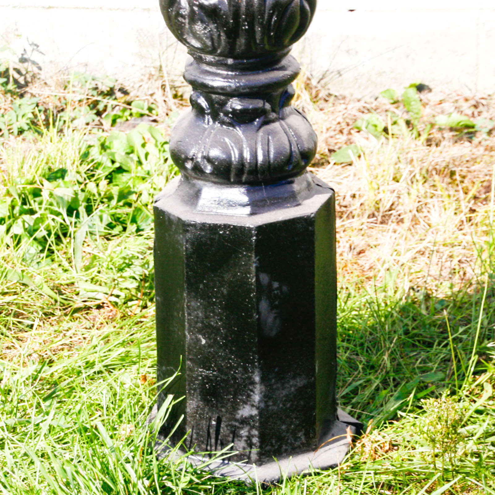 Cast Aluminum Horse Hitching Post EBTH