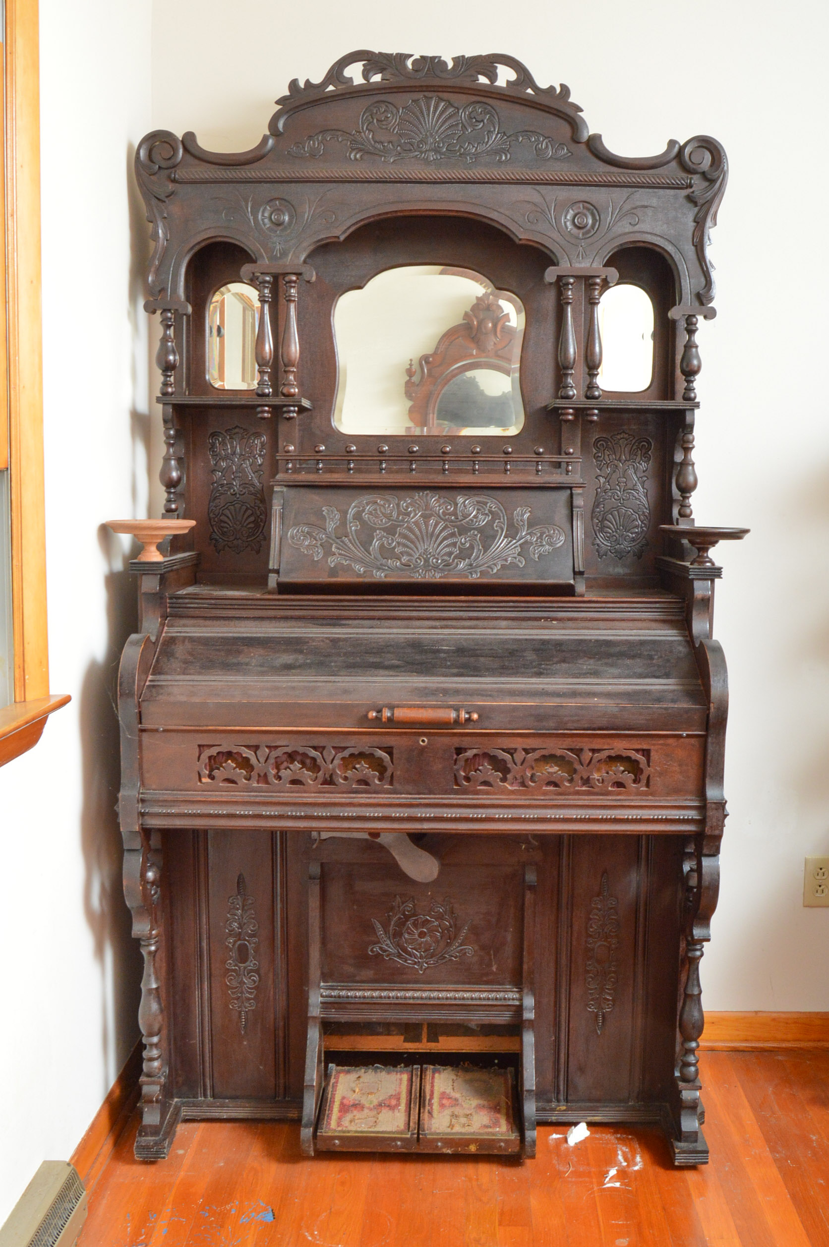 Antique Cornish Company Pump Organ EBTH