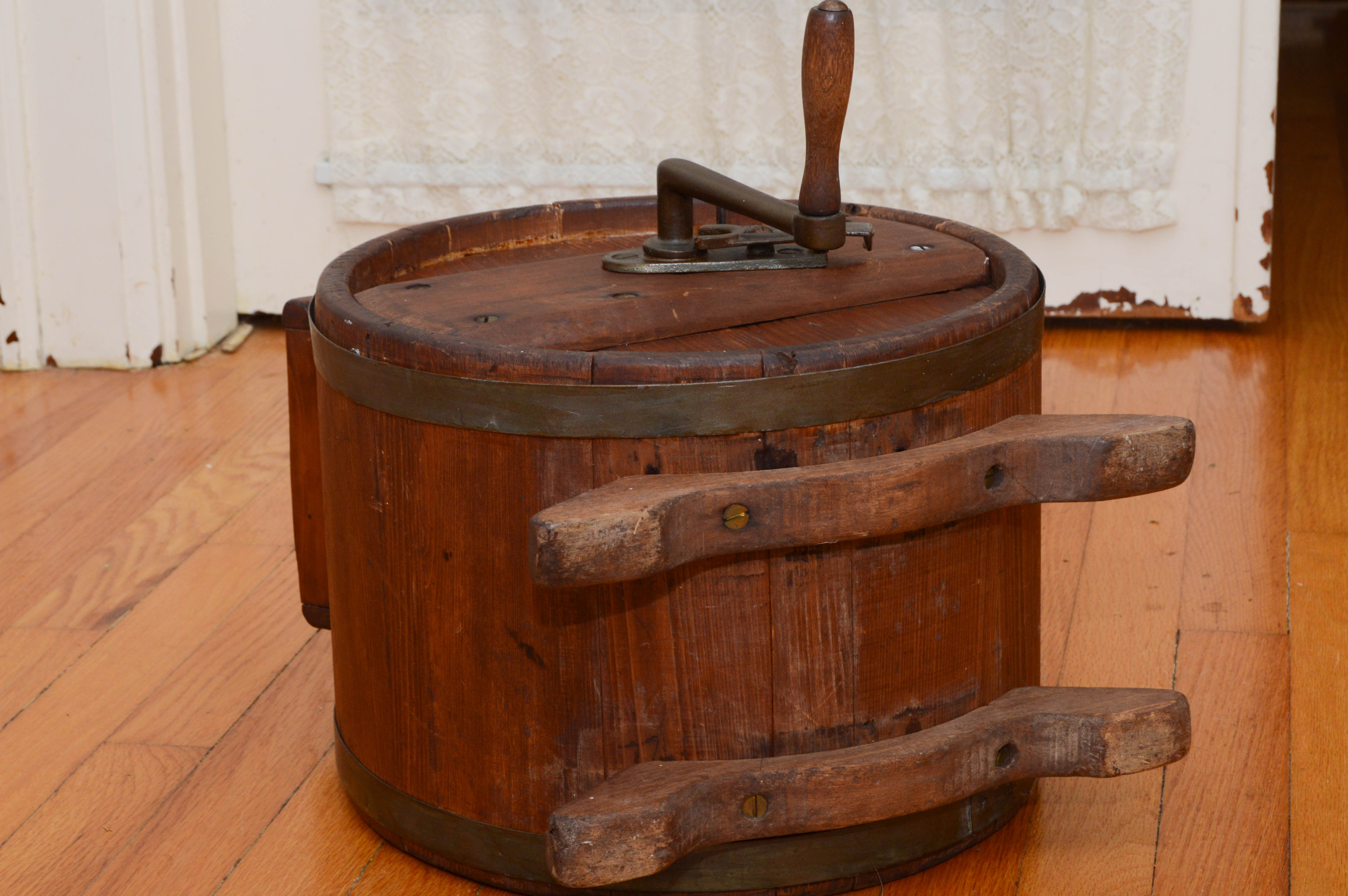 Vintage Hand Crank Butter Churn EBTH