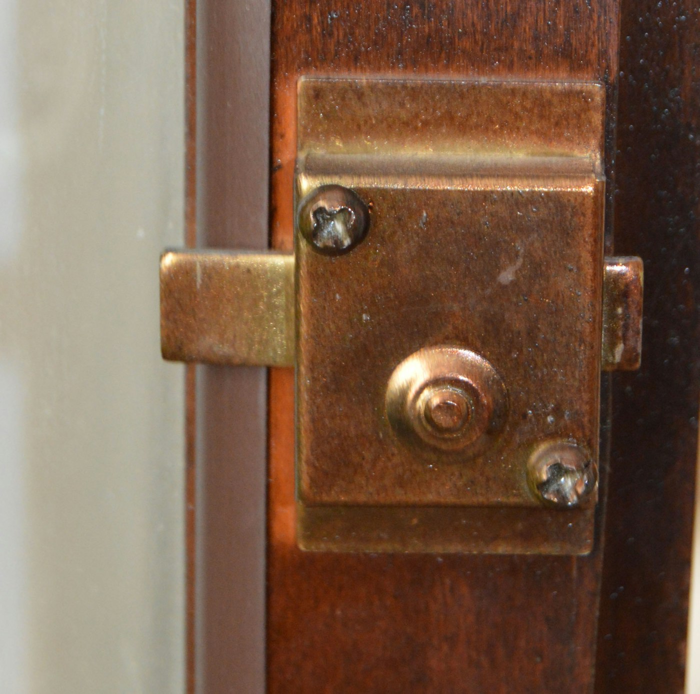 Howard miller clock company serial numbers