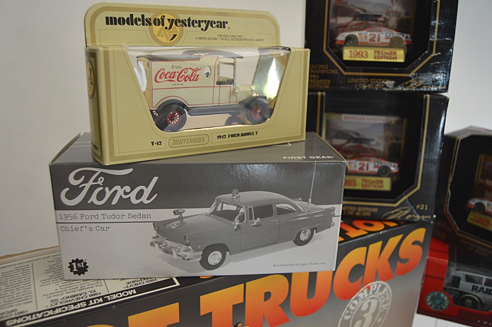 Collectible Die Cast Model Trucks and Cars EBTH