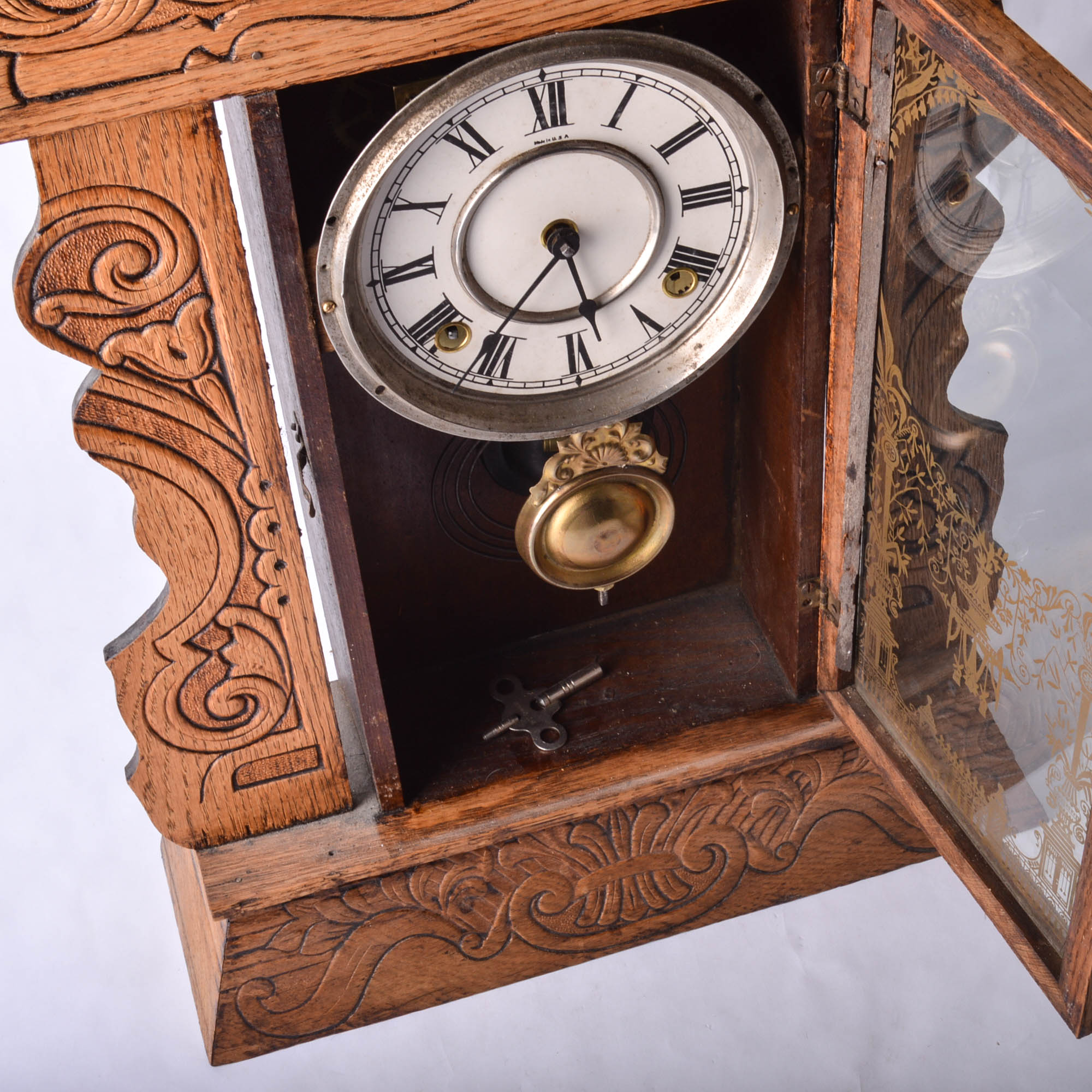 Antique New Haven Clock Co. Shelf Clock EBTH