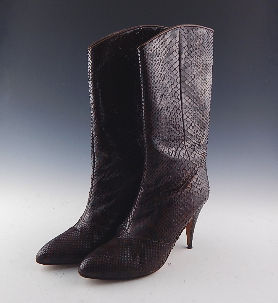 vero cuoio snakeskin boots