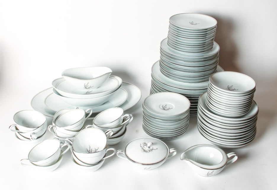 1950s Noritake China "Candice" Dinnerware Set EBTH