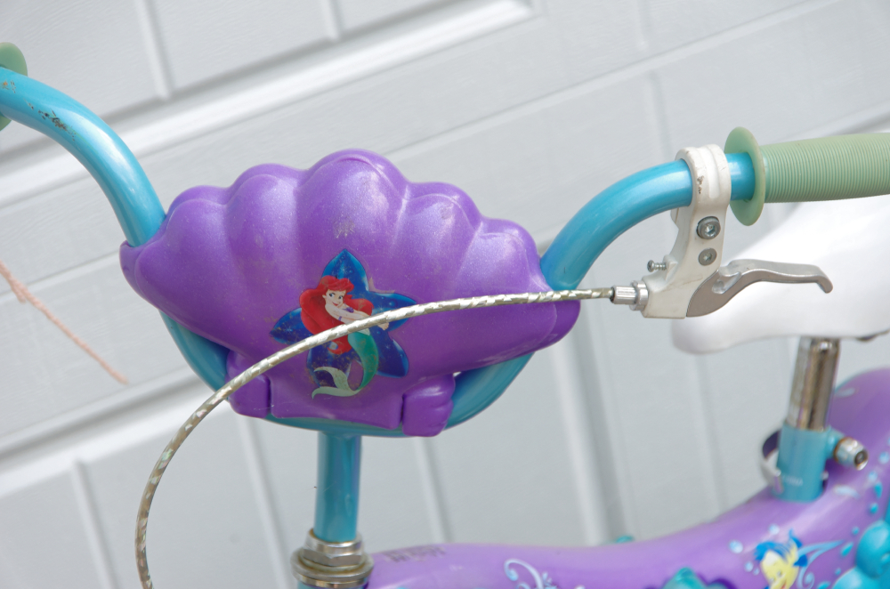 Little Mermaid Bike with Training Wheels and Helmet EBTH