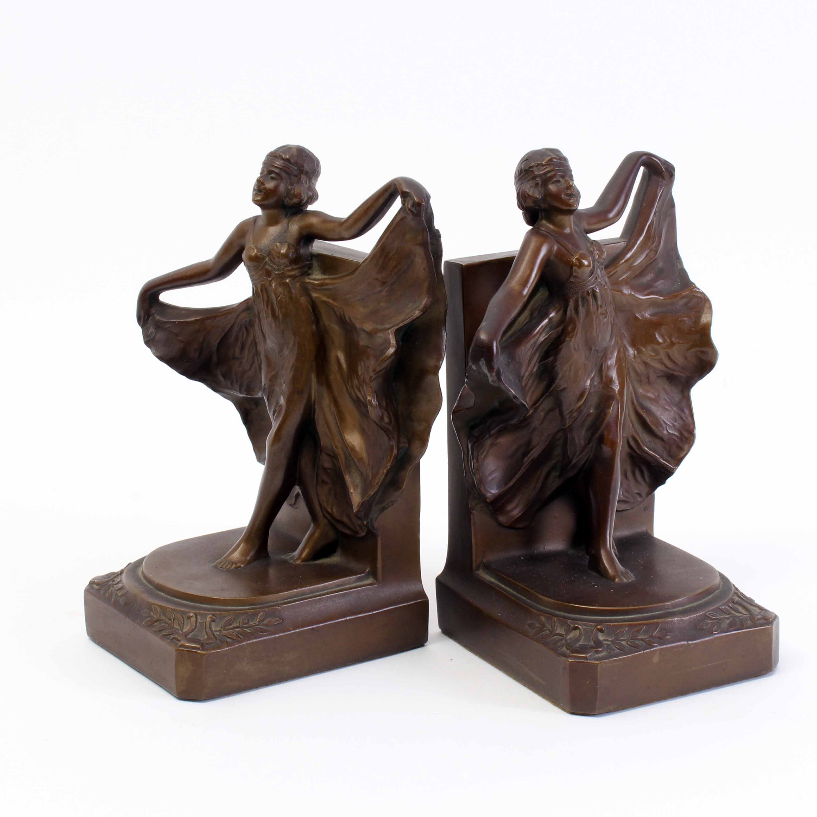 Pair of Bronze Art Nouveau Bookends EBTH