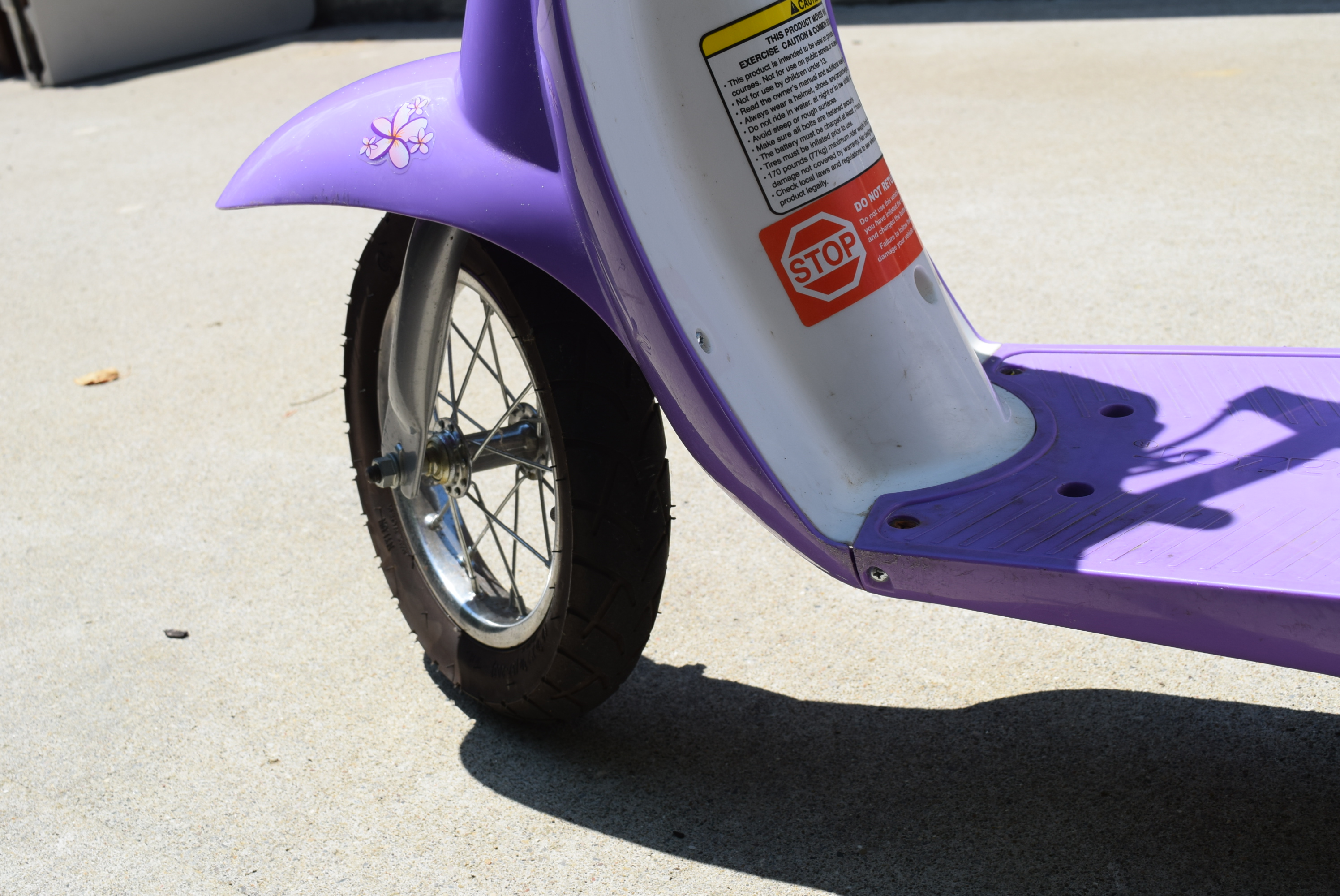 Razor Pocket Mod Betty Motorized Electric Scooter EBTH