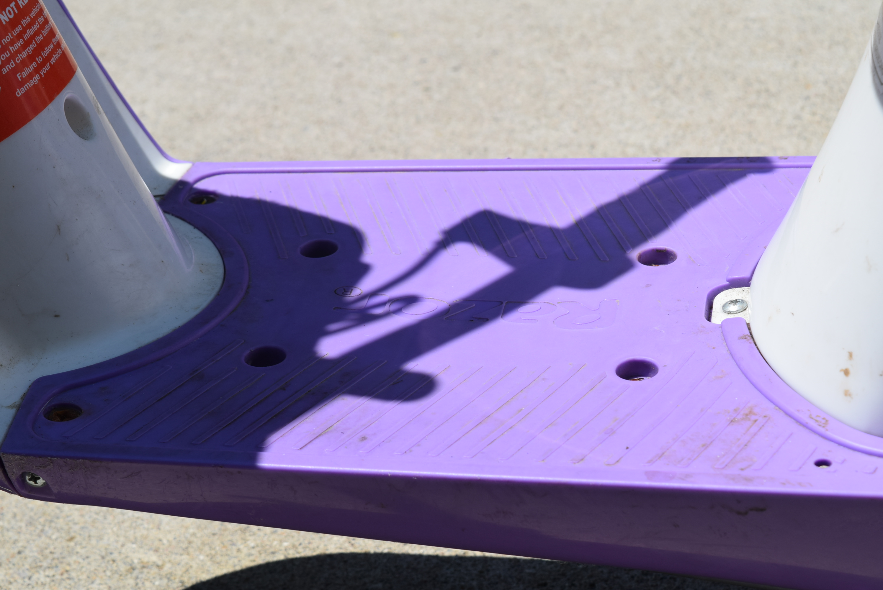 Razor Pocket Mod Betty Motorized Electric Scooter | EBTH