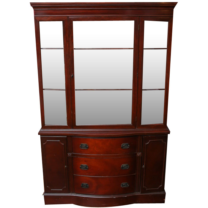 Duncan Phyfe Style China Cabinet Ebth