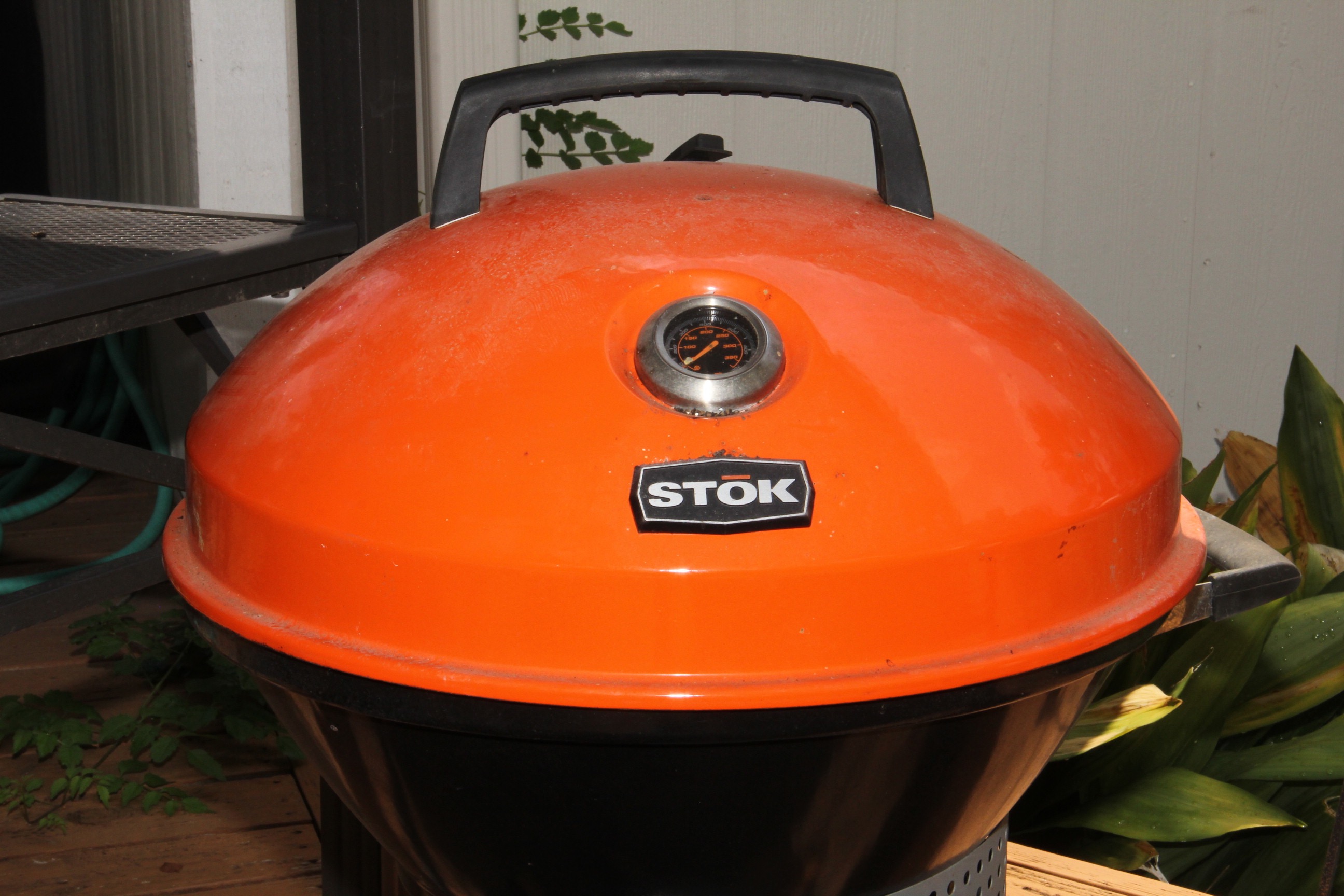 Stok Charcoal Tower Grill EBTH