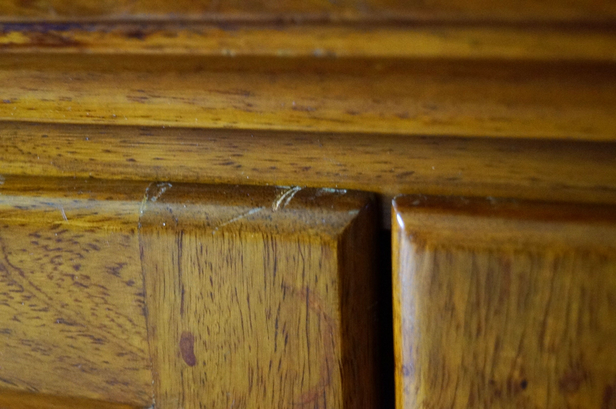 Bookcase in Philippine Narra Wood With HandCarved Details EBTH