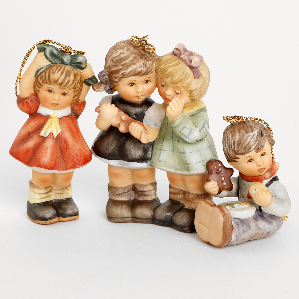 Studio Hummel Christmas Ornaments, Set 110 EBTH