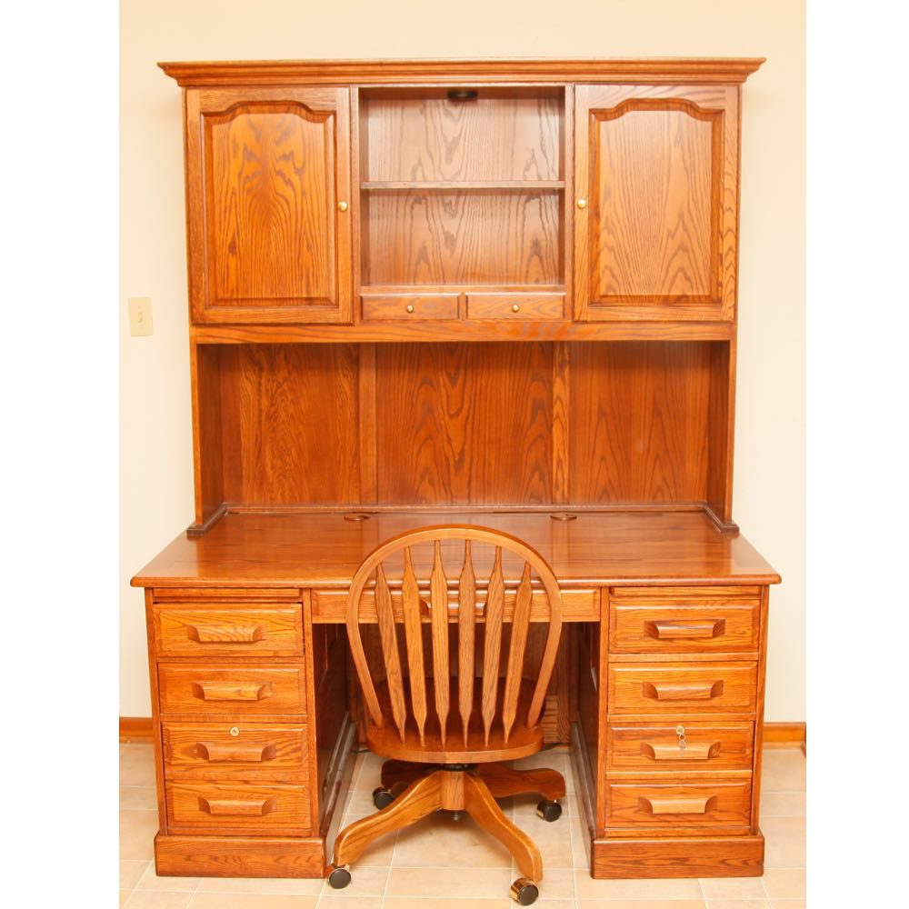 Winners Only Oak Desk With Hutch Ebth