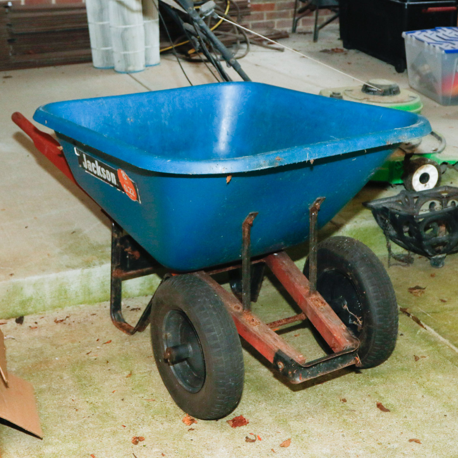 Jackson 8 Cu. Ft. Wheelbarrow EBTH