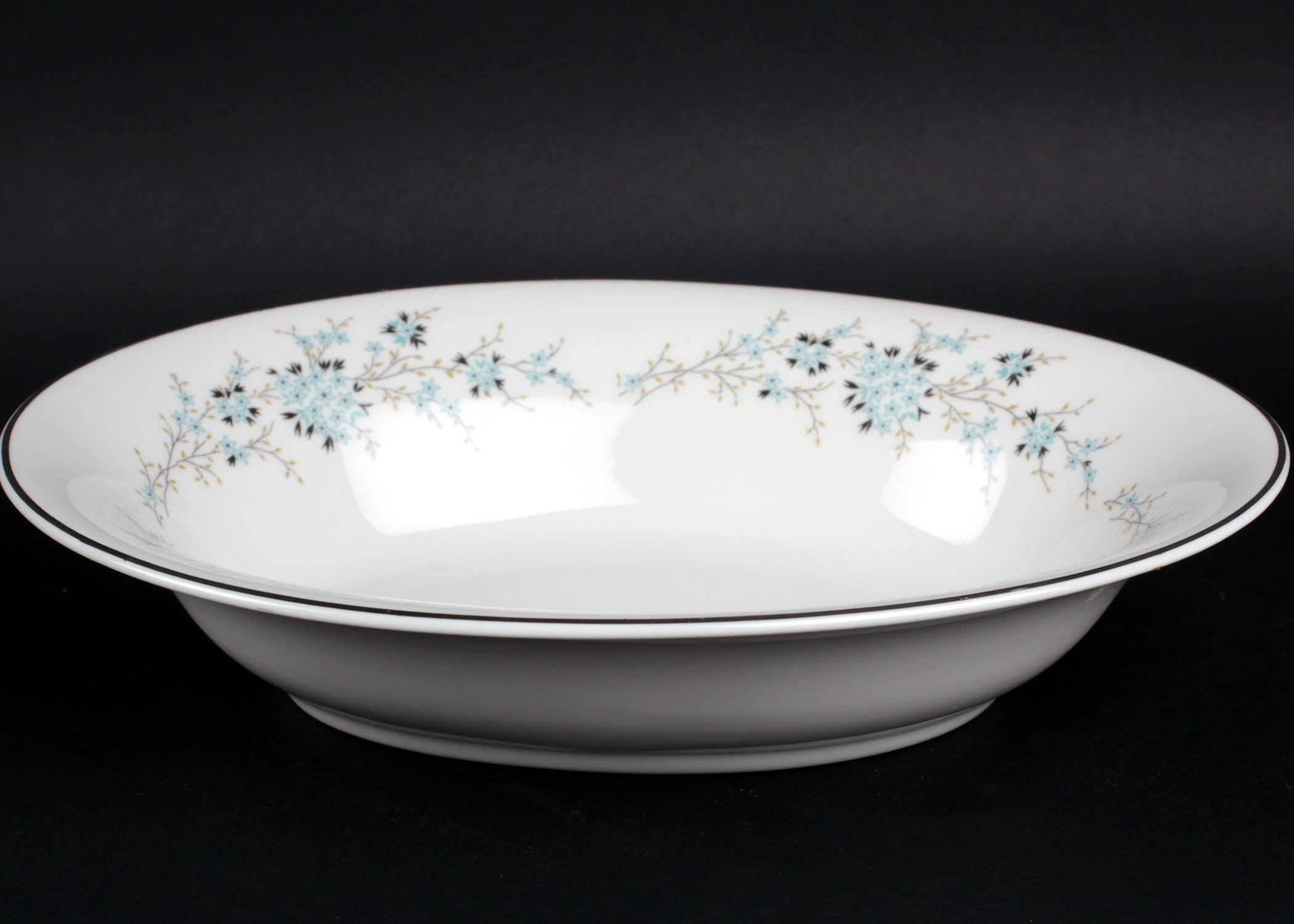 Royal Jackson Fine China Tableware in Parisienne Pattern EBTH