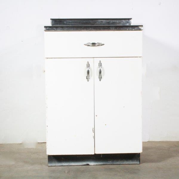 Vintage White Metal Cabinet | EBTH