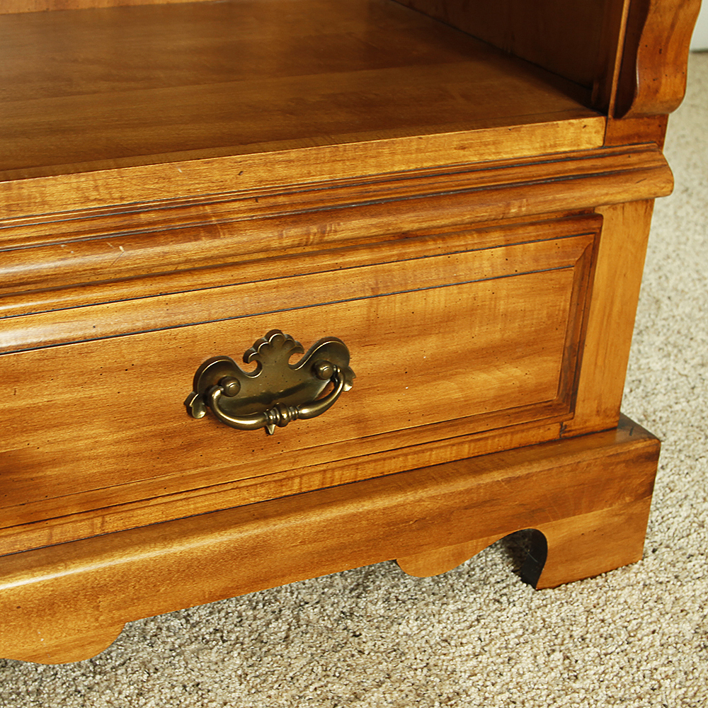 Keller Furniture Single Drawer Maple Nightstand EBTH