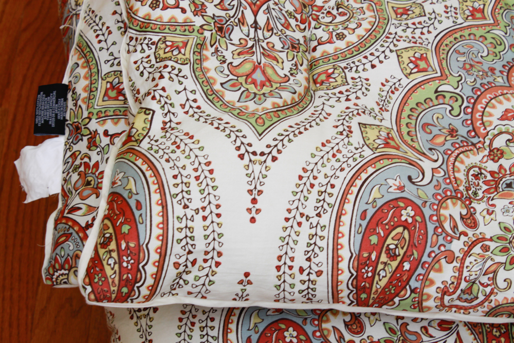 Tahari Home "Moroccan Medallion" King Bedding Set EBTH