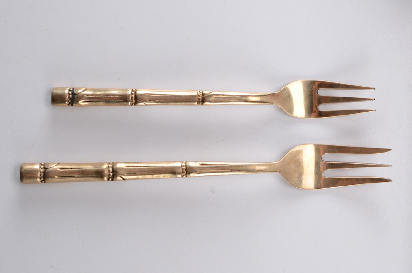 Nickel Bronze 142-Piece Vintage Flatware in Case from ...