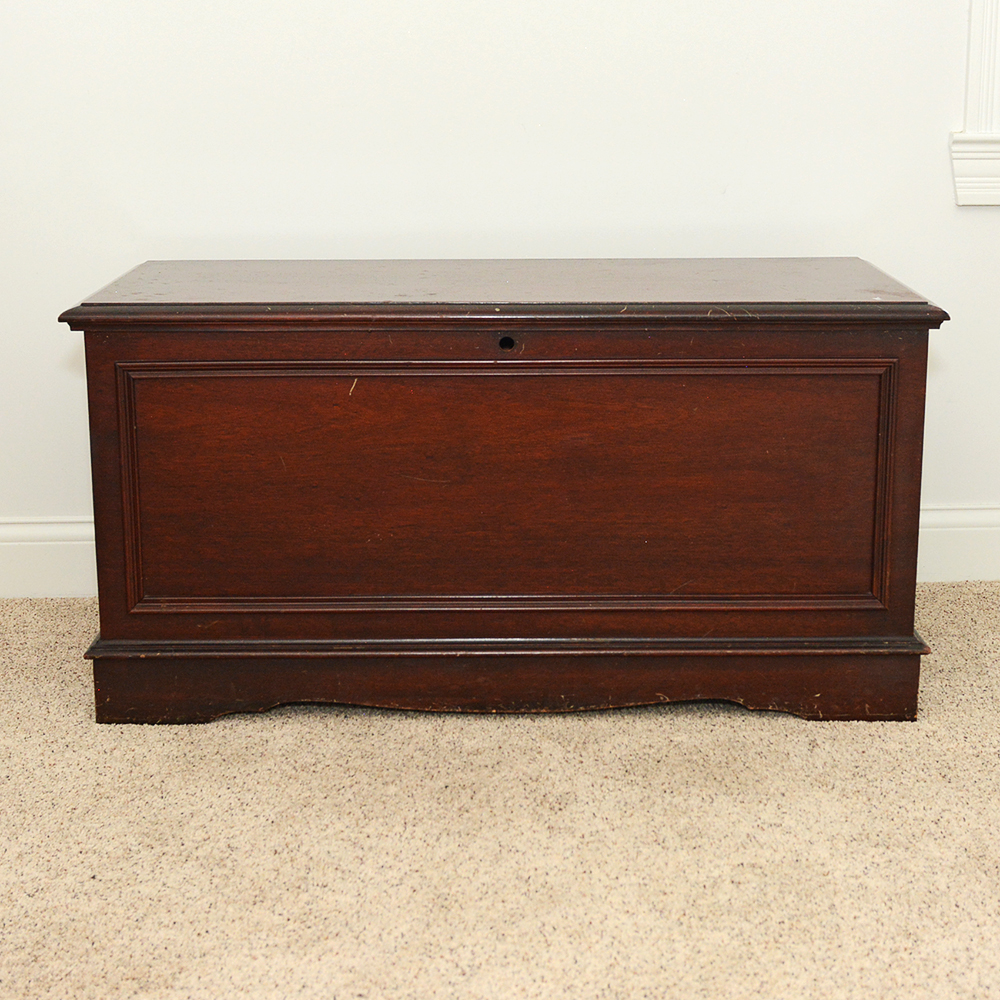 Lane Furniture Cedar Chest EBTH