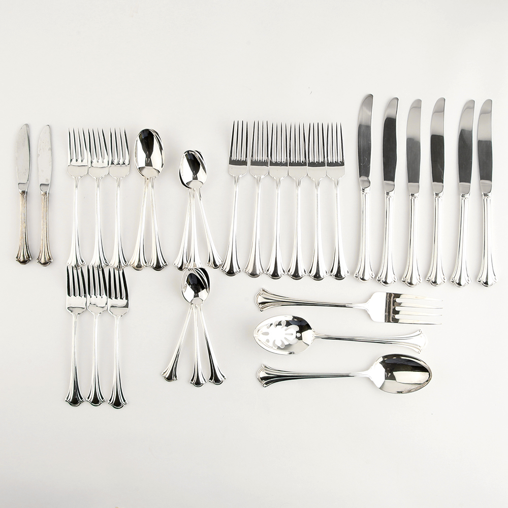 International Deep Silver 'Serenity' 35 Piece Silverplate Flatware EBTH