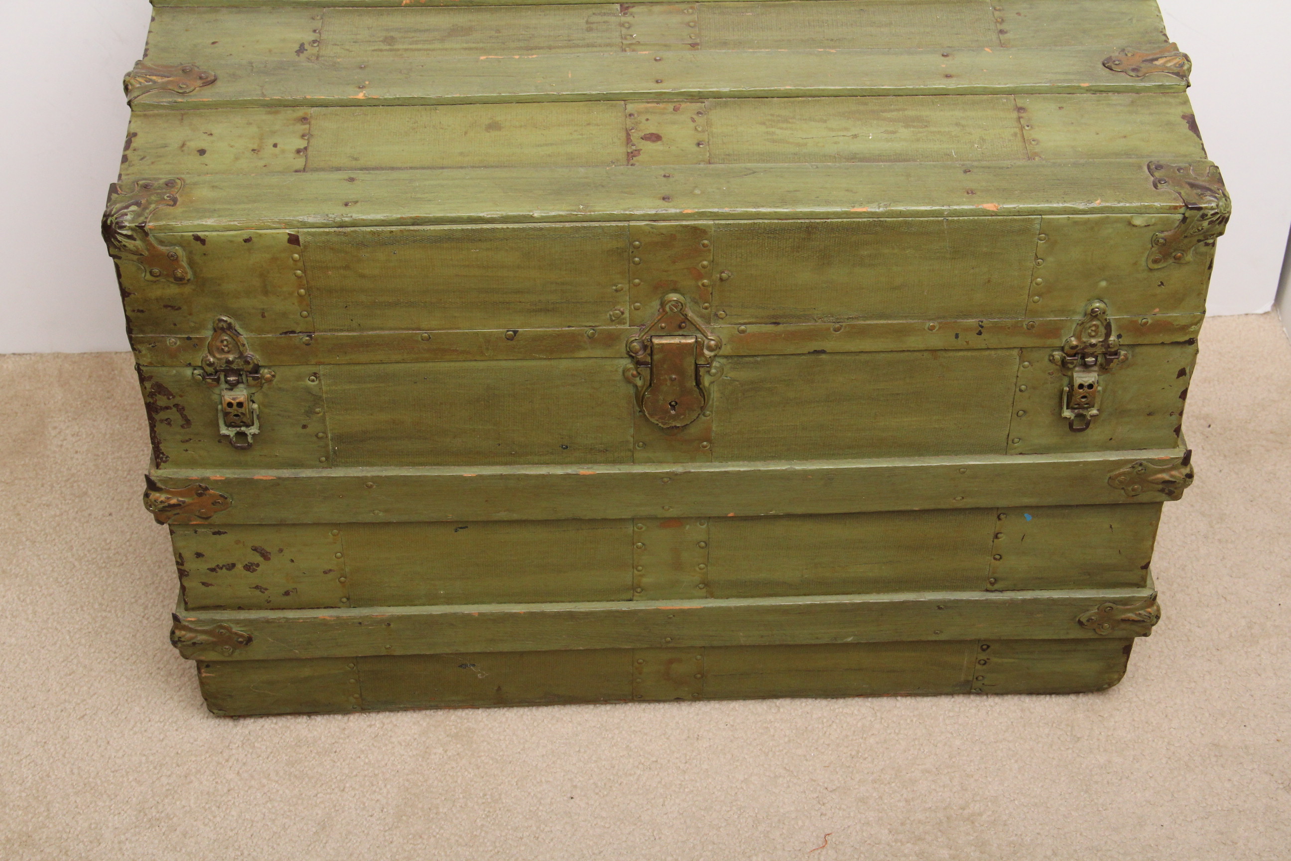 Vintage Wooden Steamer Trunk EBTH