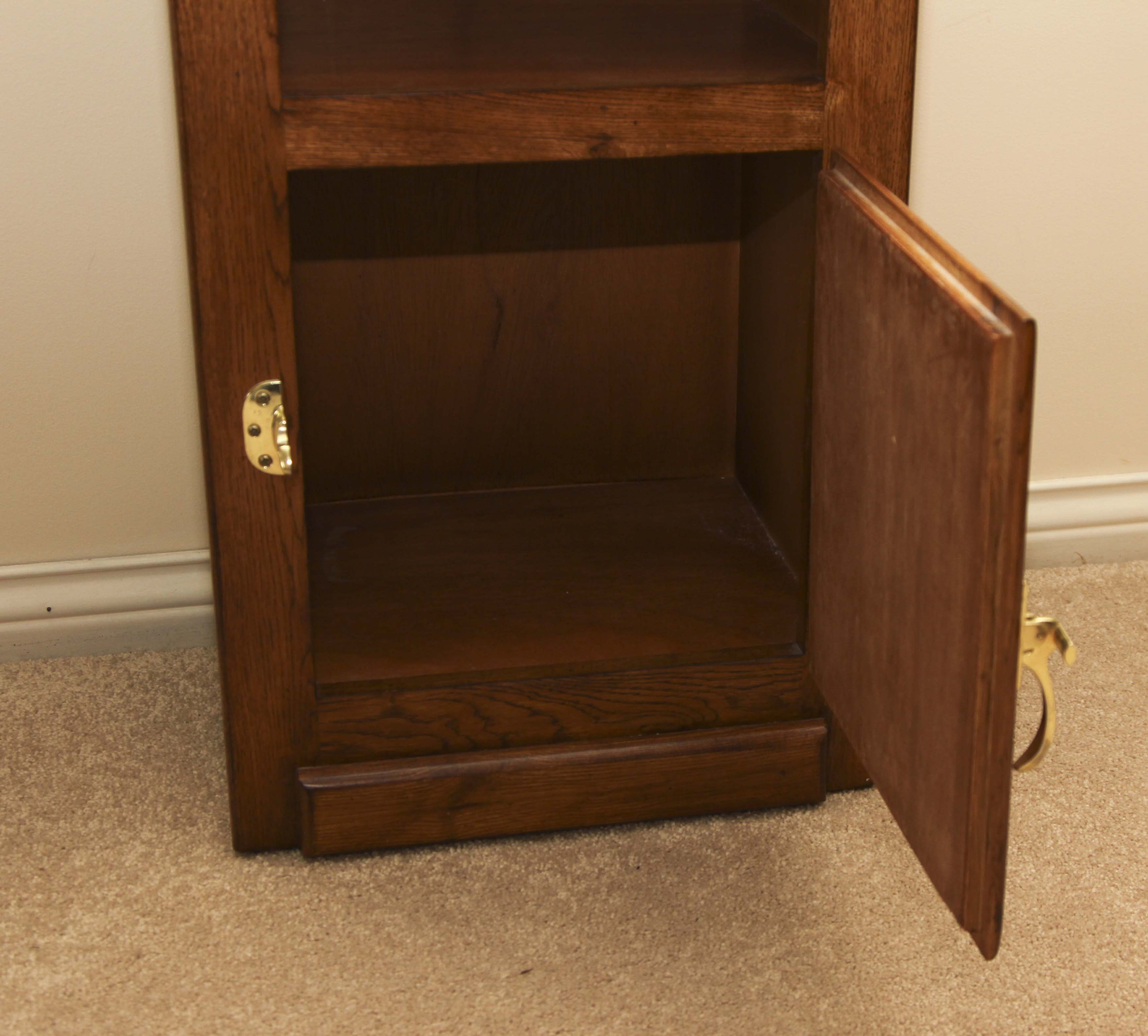 White Clad Reproduction Oak Ice Box EBTH