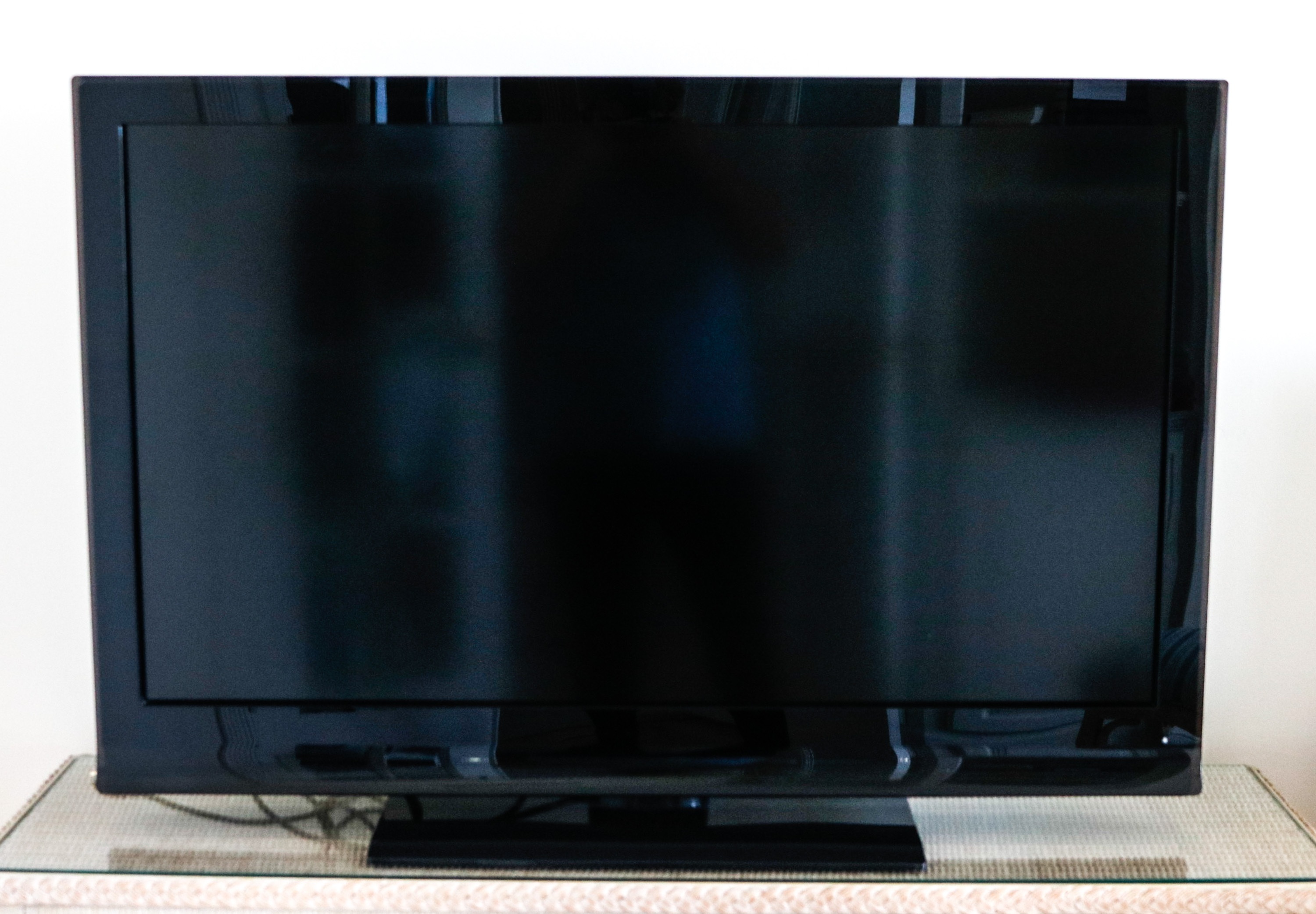 42" Insignia Television EBTH