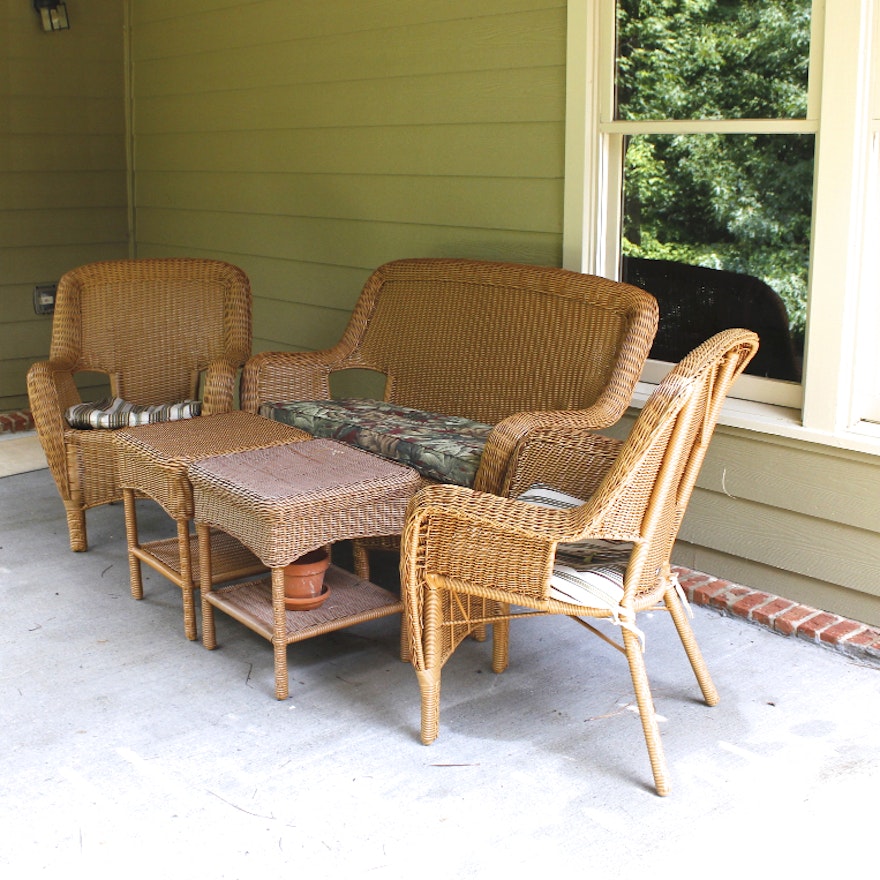 Hampton Bay Wicker Outdoor Furniture Set Ebth